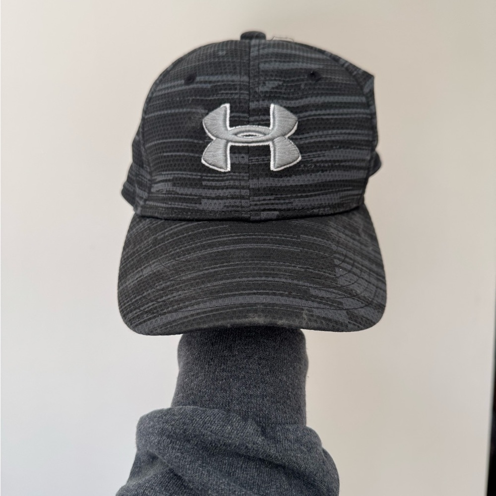 🧢 Under Armour Youth Boys Black and Gray Cap / Hat 🧢